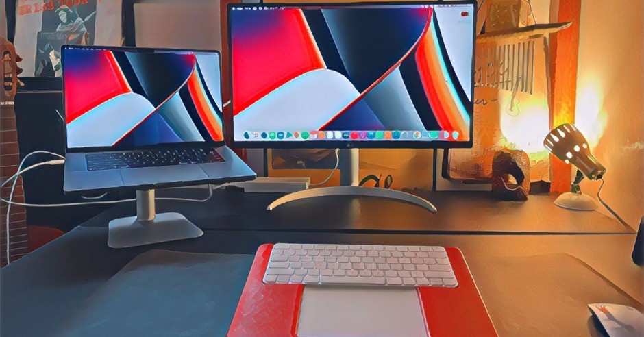 MacBookを快適に使える作業部屋のアイキャッチ画像