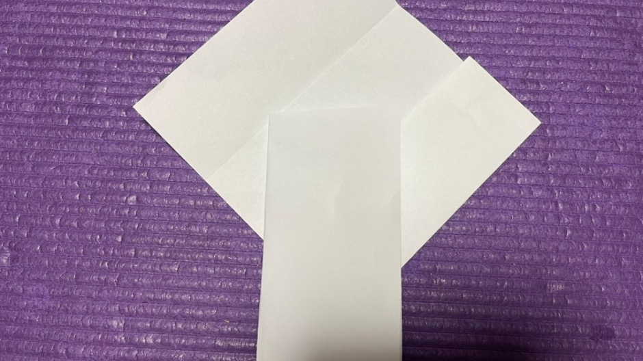 紙を三つ折りする方法の画像-10